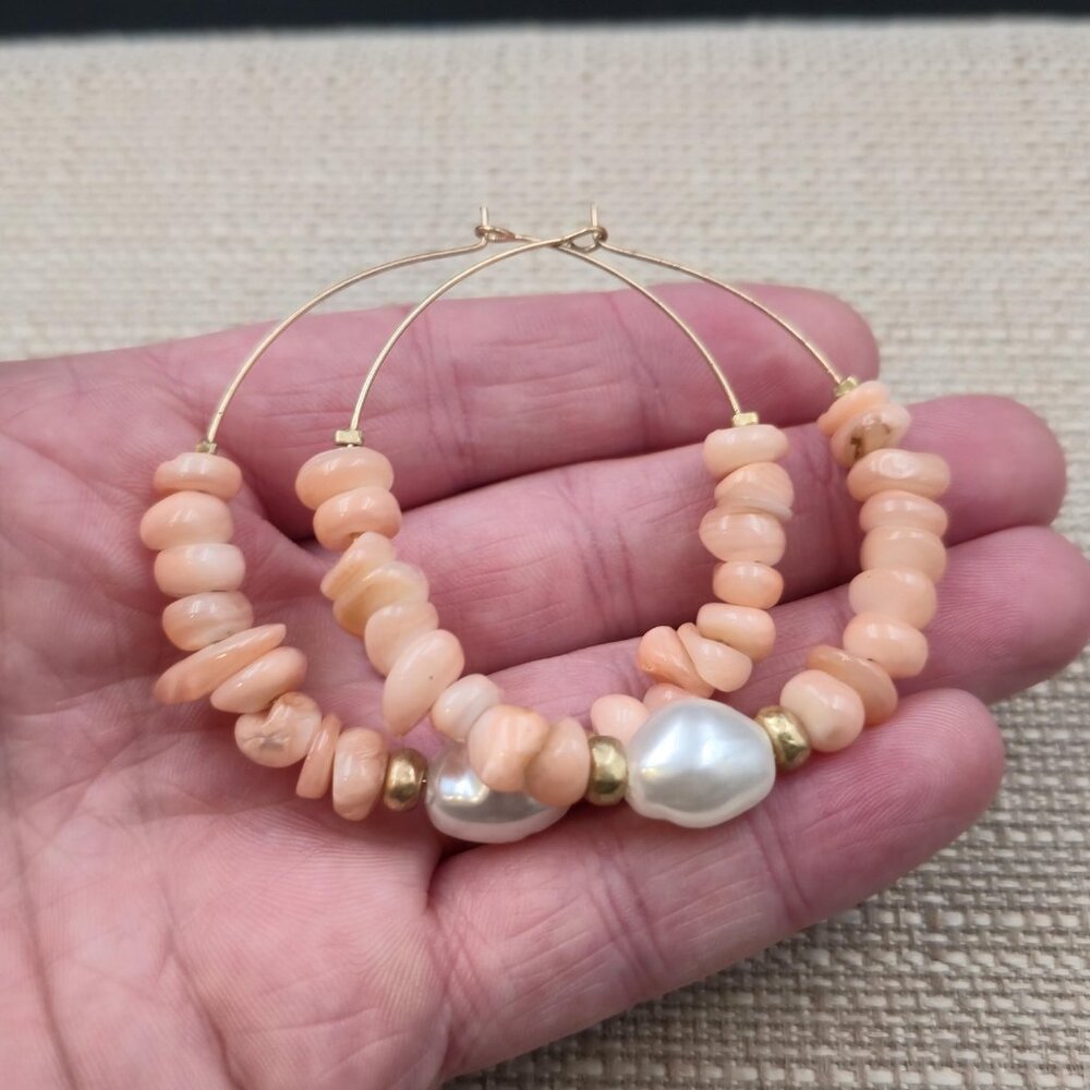 Gold Plated Peach Shell And Faux Pearl Large Hoop Earrings B970 - Picture 3 of 6